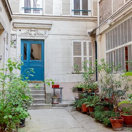 Montmartre Antoine Appartement Paris